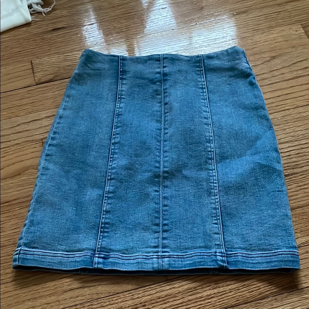 Blue and White Mini Pencil Skirt for Casual Wear